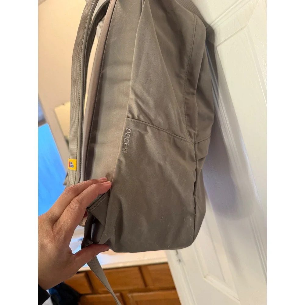 Fjällräven Vardag‎ 25L Backpack Taupe Gray G-1000 Laptop School Travel